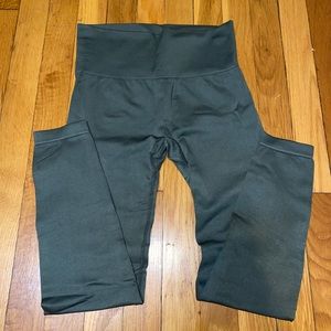 Green Seamless Leggings